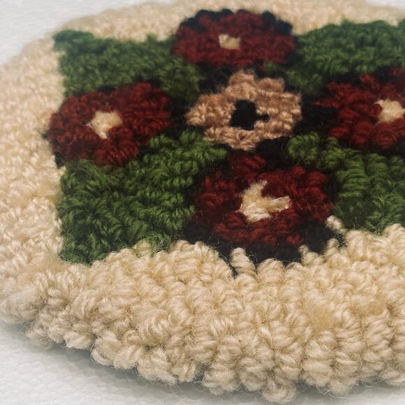 VTG Doll House Rug Handmade Hooked Circular 7” 1920's - 1930's 20s 30s - Picture 11 of 16